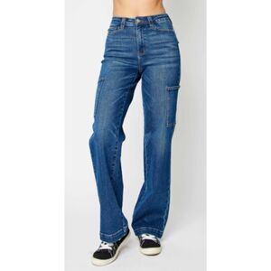 Judy Blue Size 15/32 Wide Leg Stretch Cargo Jeans Medium Wash Blue Denim